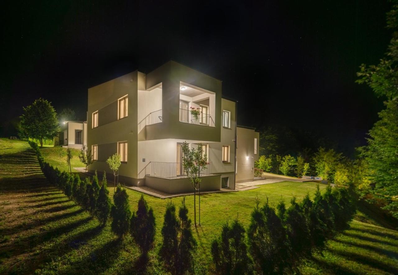 B&B Plitvice Lacus セリステ・ドゥレズニツコ エクステリア 写真